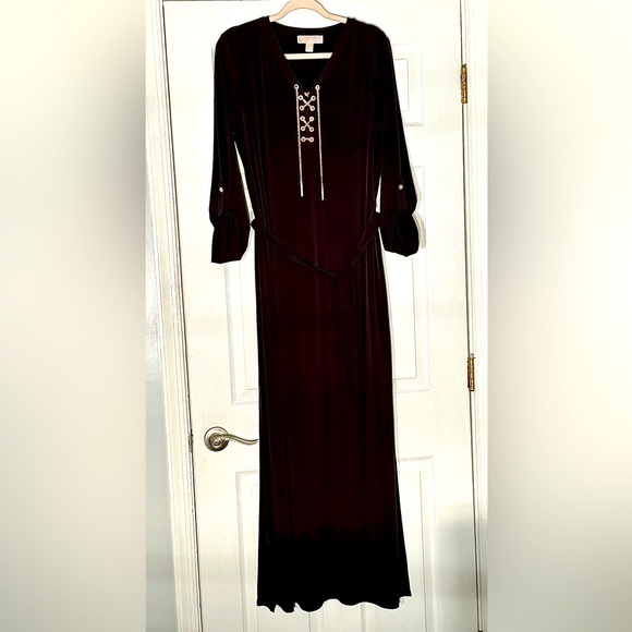 🖤💁‍♀️SIMPLY STUNNING MICHAEL KORS BLACK MAXI DRESS SIZE LARGE WITH GOLD DETAIL - Picture 5 of 13